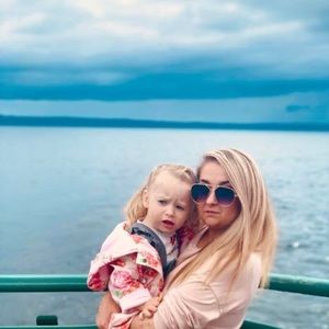 Meet your Posher, Irina